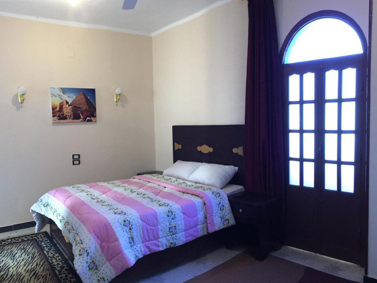 Sunflower Guest House Luxor West Bank Exteriör bild